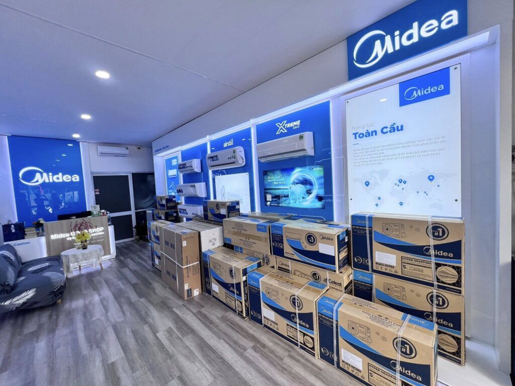 hình bên trong cửa hàng goldshop điện máy duy nhất