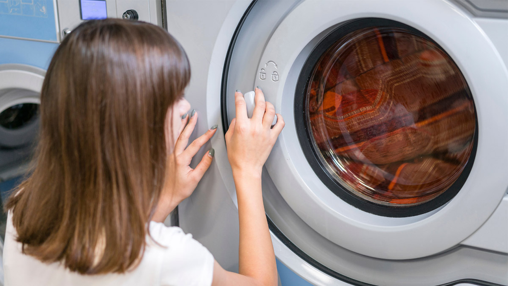 204. Máy giặt không mở được cửa phải làm sao? Nguyên nhân và cách xử lý